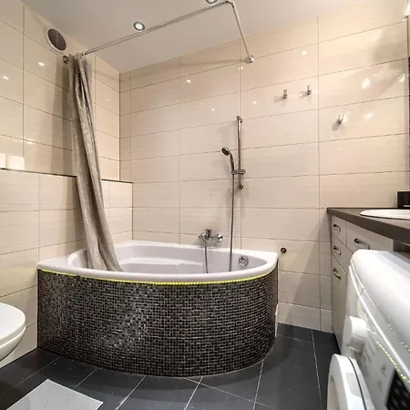 Babiego Lata Spacious Breslau