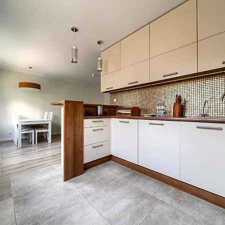 Babiego Lata Spacious * Breslau