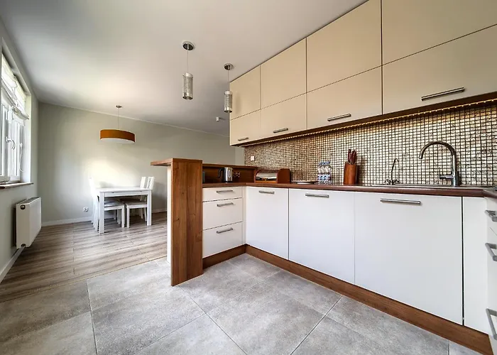 Babiego Lata Spacious * Breslavia